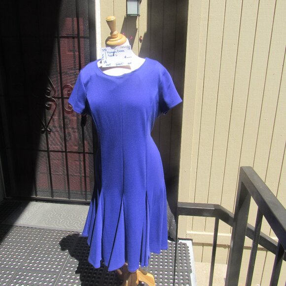 #296  NEW WOMEN'S SIMPLE BLUE PULL-ON DRESS BY CALVIN KLEIN  (SIZE 16) - Picture 1 of 3
